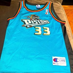 Grant Hill Pistons Jersey